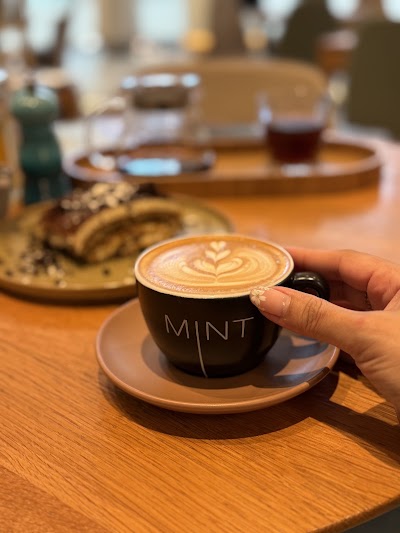 MINT - Dubai Mall